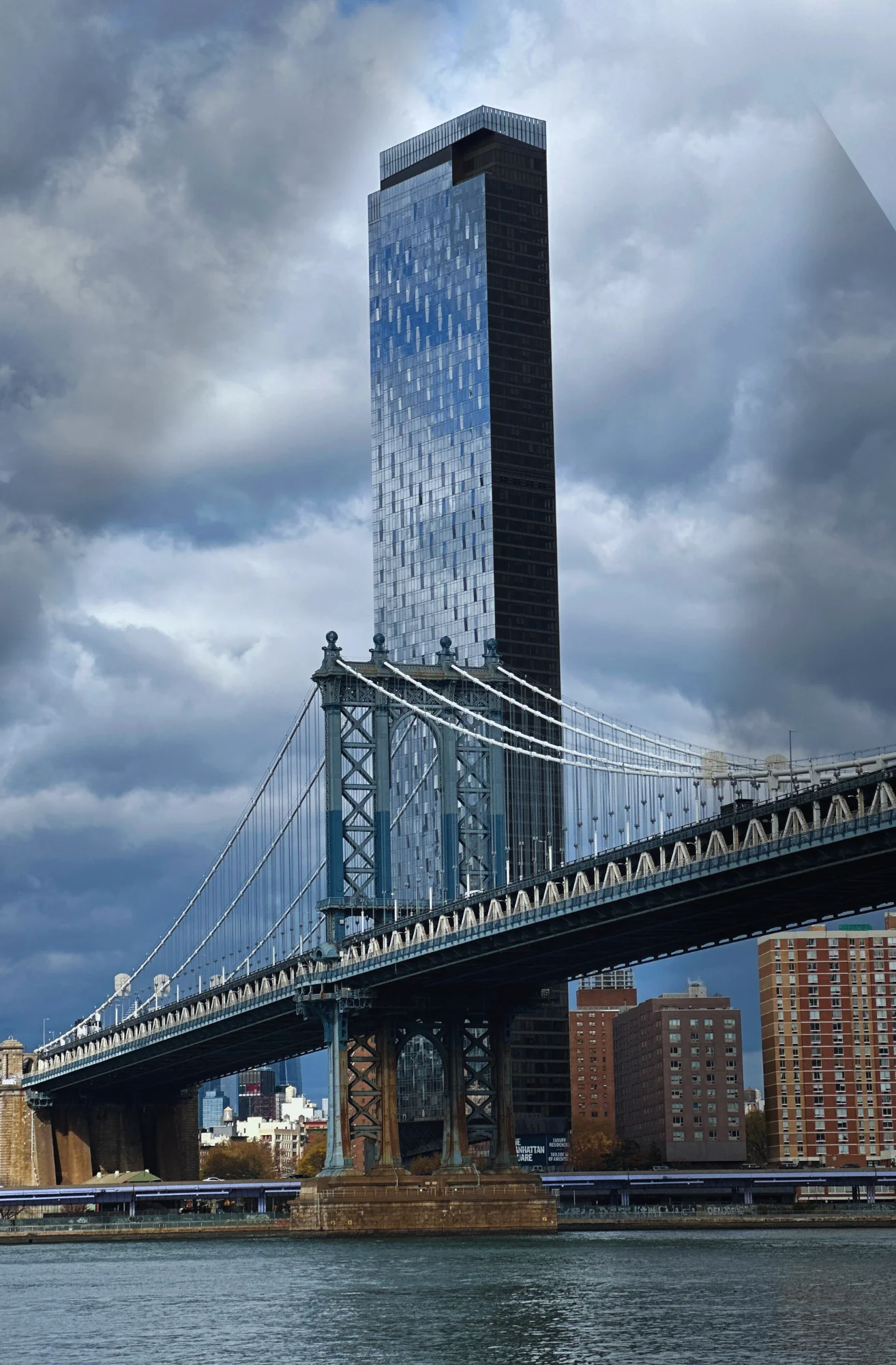 Manhattan Bridge Dashboard - Image 2